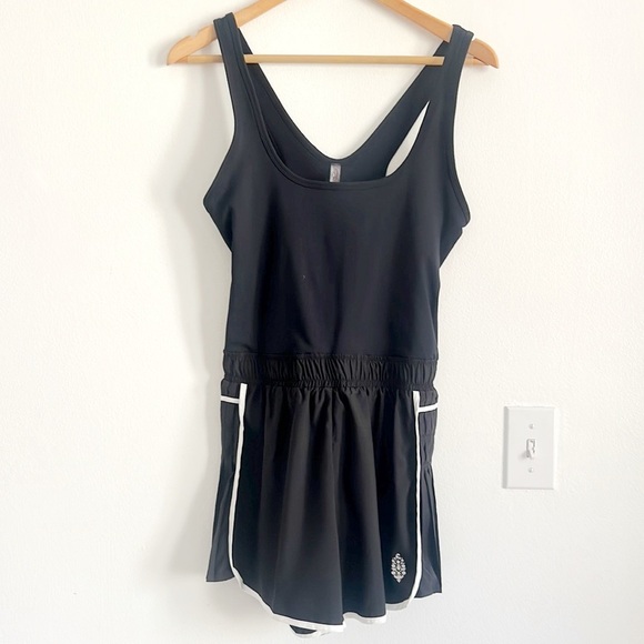 Free People Movement Easy Tiger Shortsie Romper Onesie NWOT - Picture 4 of 16